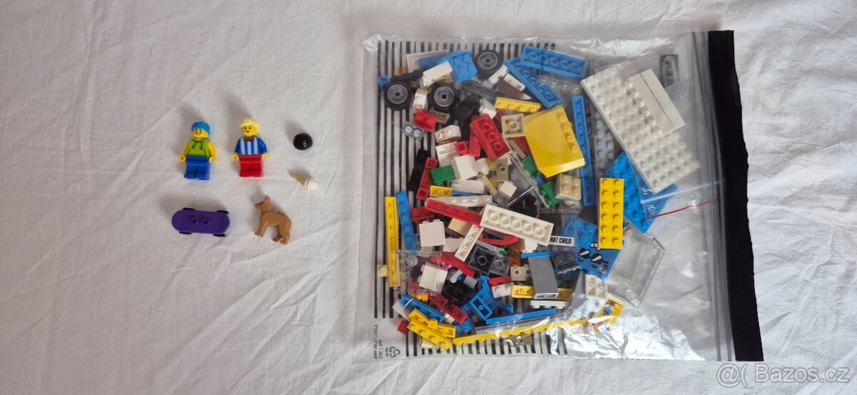 LEGO City 60253 Zmrzlinářské auto - 6