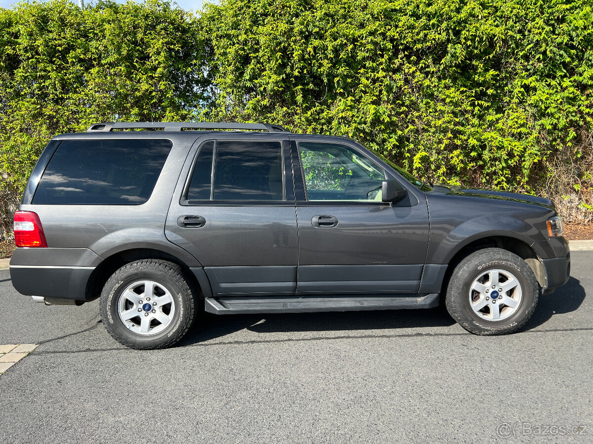 Ford Expedition 3.5 V6 benzín, 59 000 km, 4x4, rok 2015 - 6