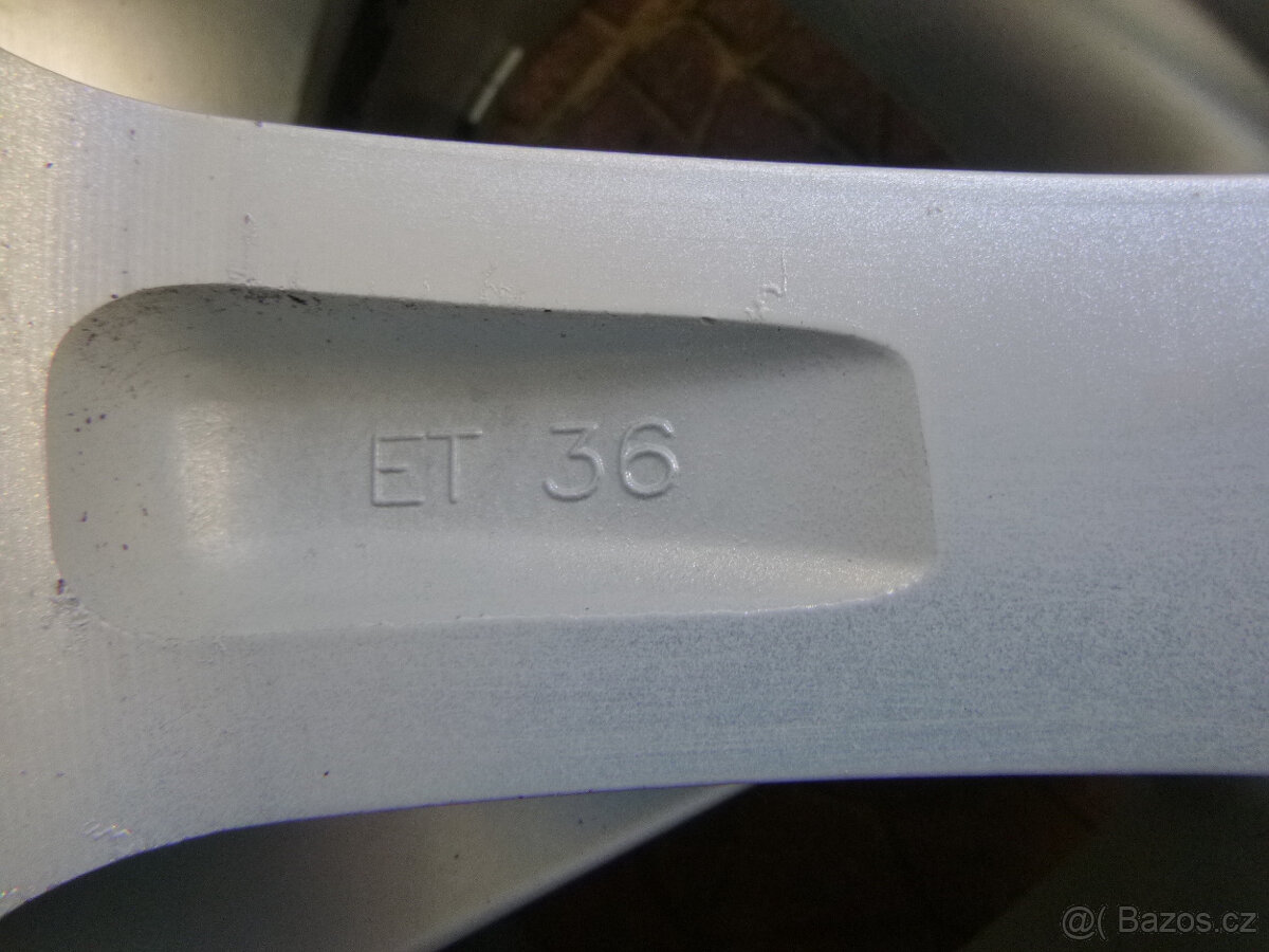 Alu sada disky originál Fiat 5x110 7Jx17 ET36 / 735446176 - 6