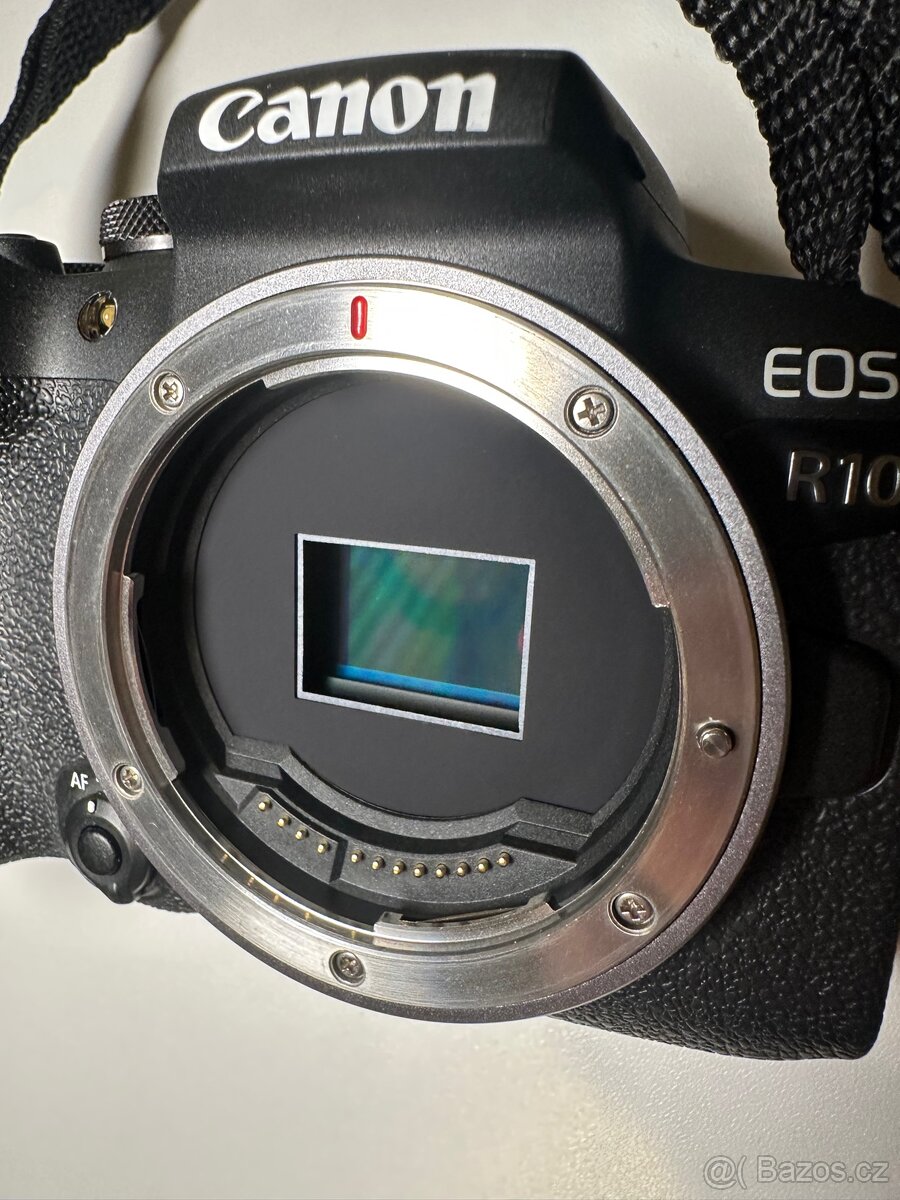 Canon EOS R10 – 2 objektivy, adaptér, brašna - 6