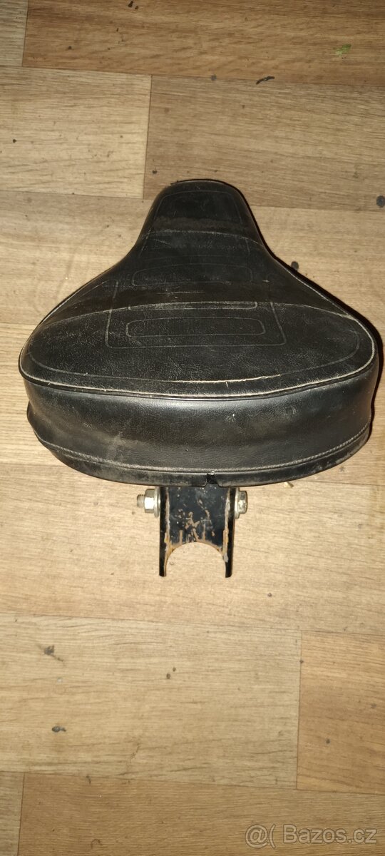 Babetta 210 - kompletní sedlo - 6