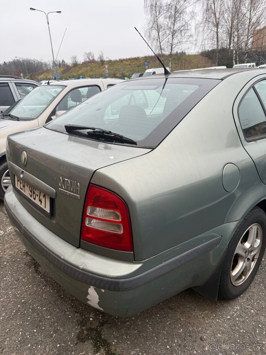 Škoda octavia 1.8t - 6