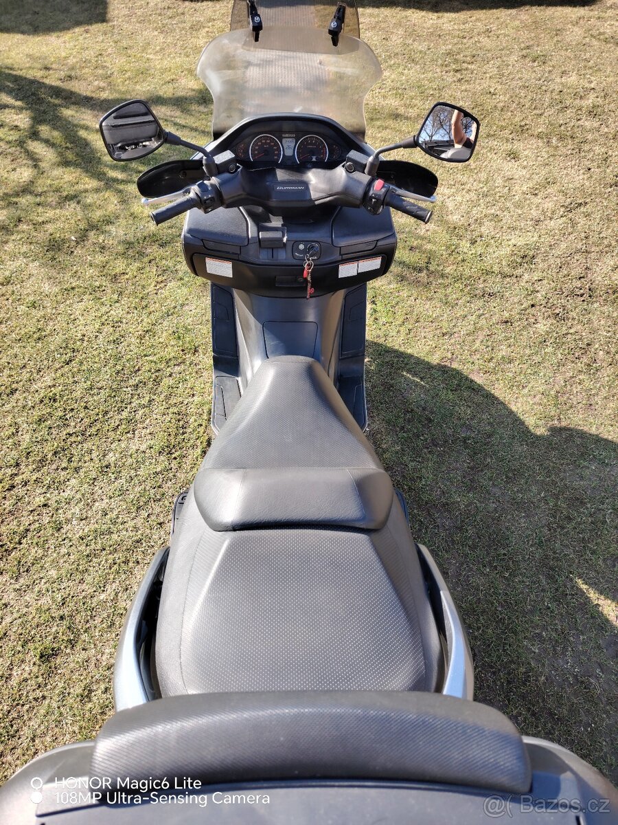 Suzuki Burgman 400 - 6