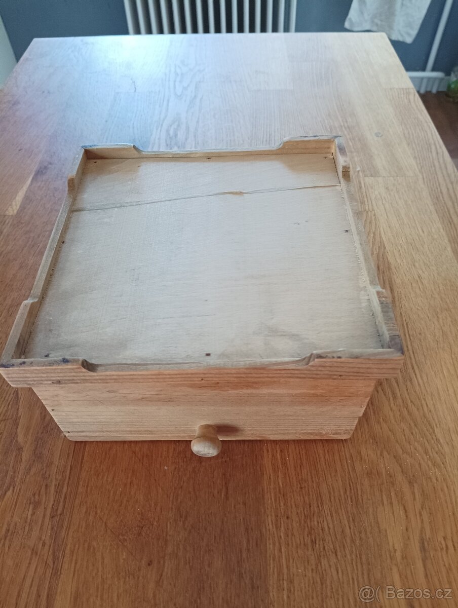 DŘEVĚNÁ KRABIČKA - 6