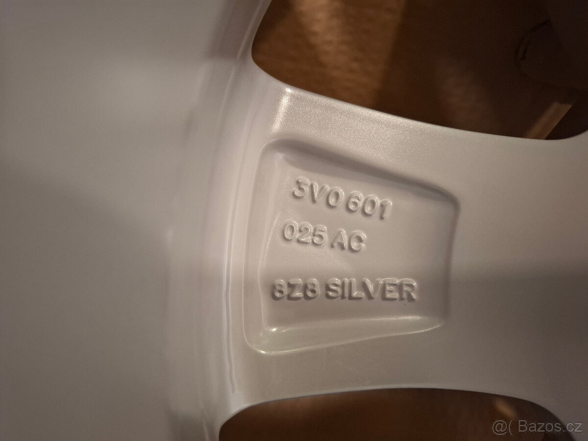 Nové orig. alu disky Škoda Superb III 6,5x16 5x112mm - 6