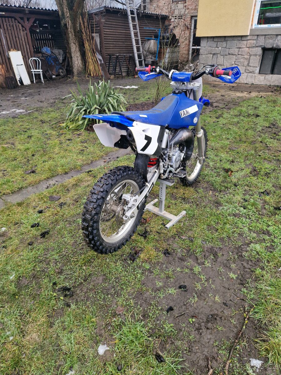 Yamaha yz85 - 6