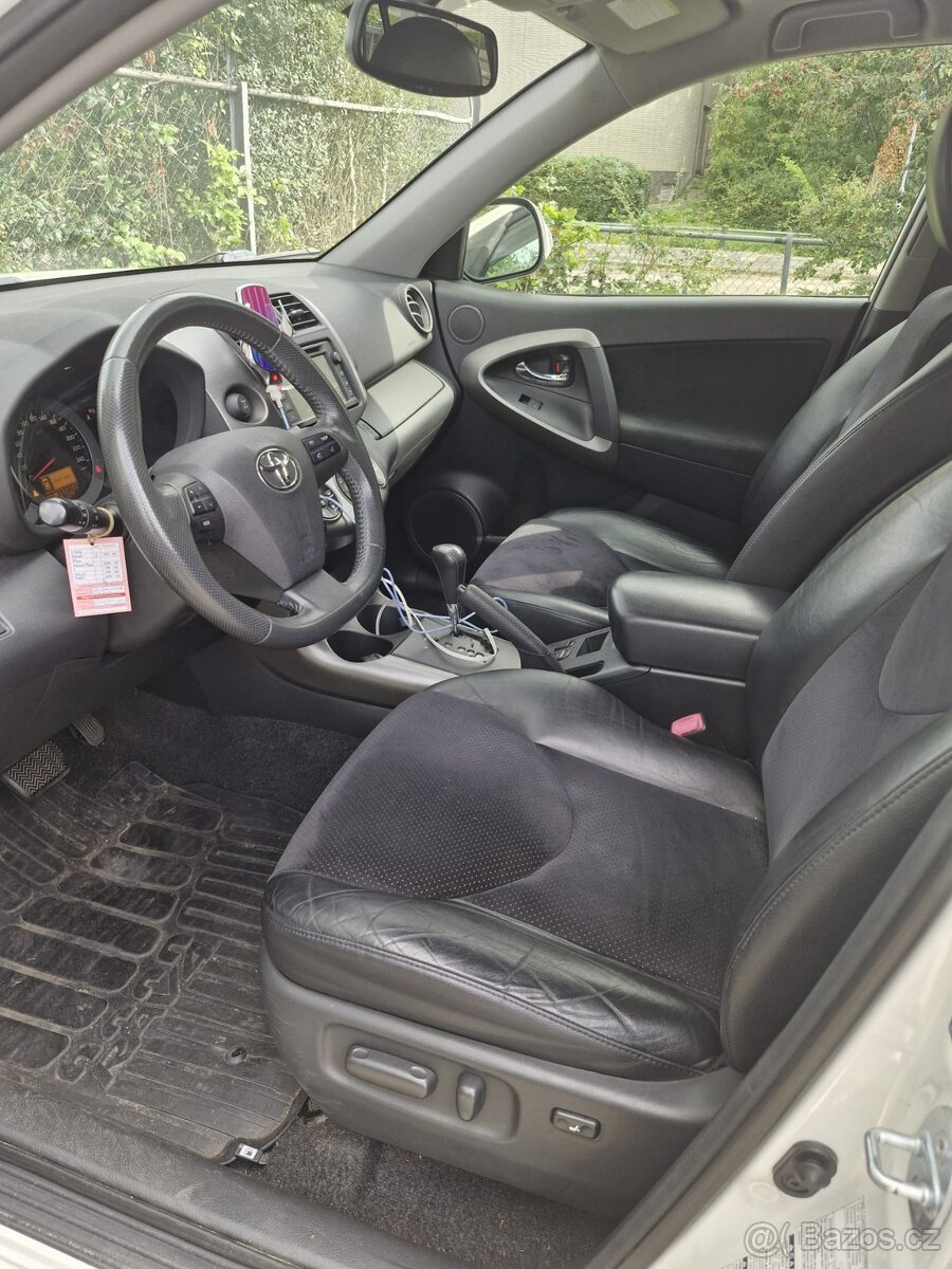 Toyota Rav4, 2.2 D-4D 4x4 (110 KW) - 6