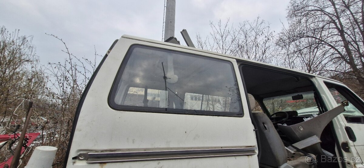 Zadni okno sklo soupaci okno vw transporter t4 - 6