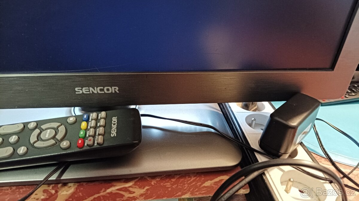 Tv Sencor + dvb-t 2 + anténa. - 6
