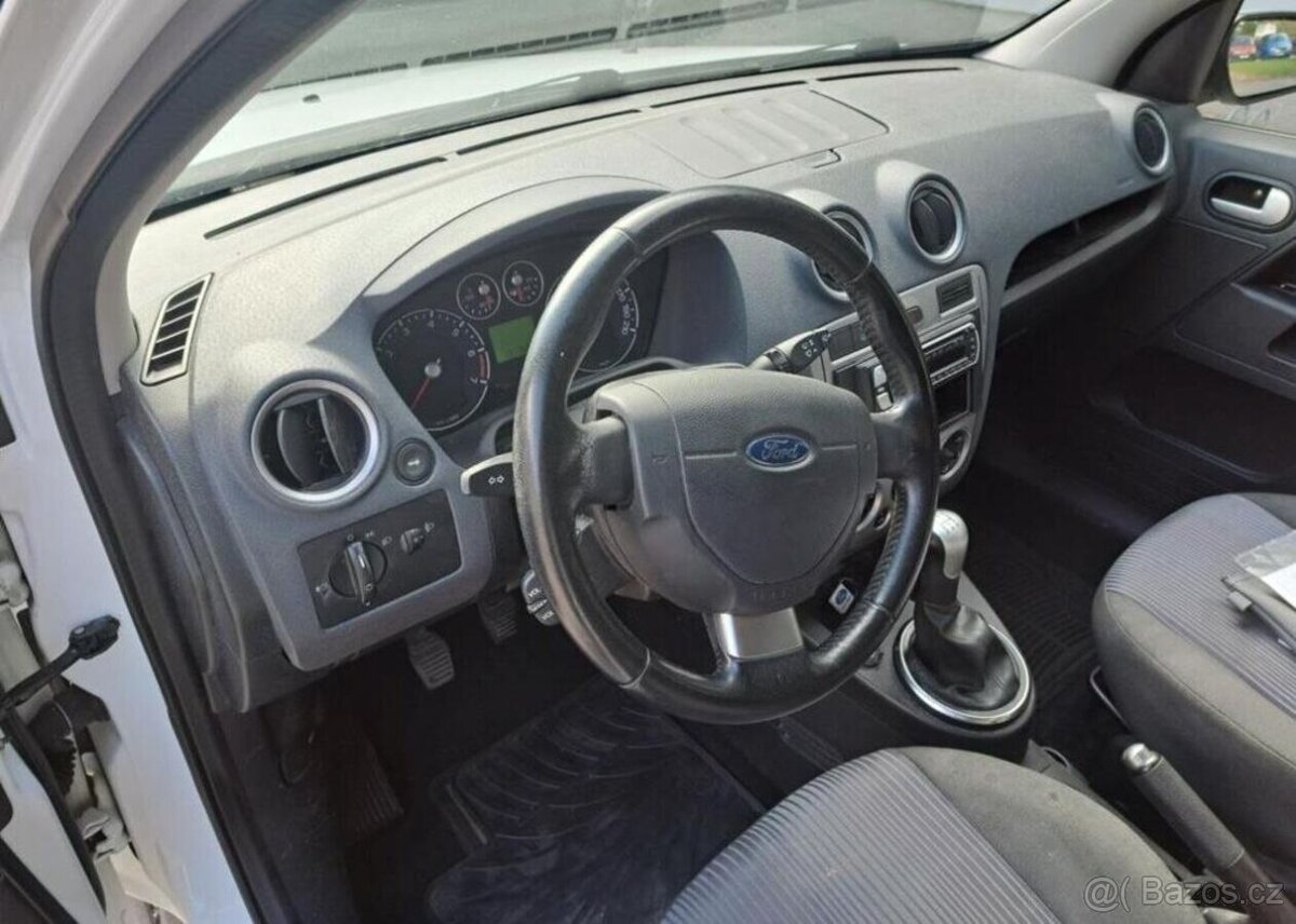 Ford Fusion 1,4 16V benzín manuál 59 kw - 6