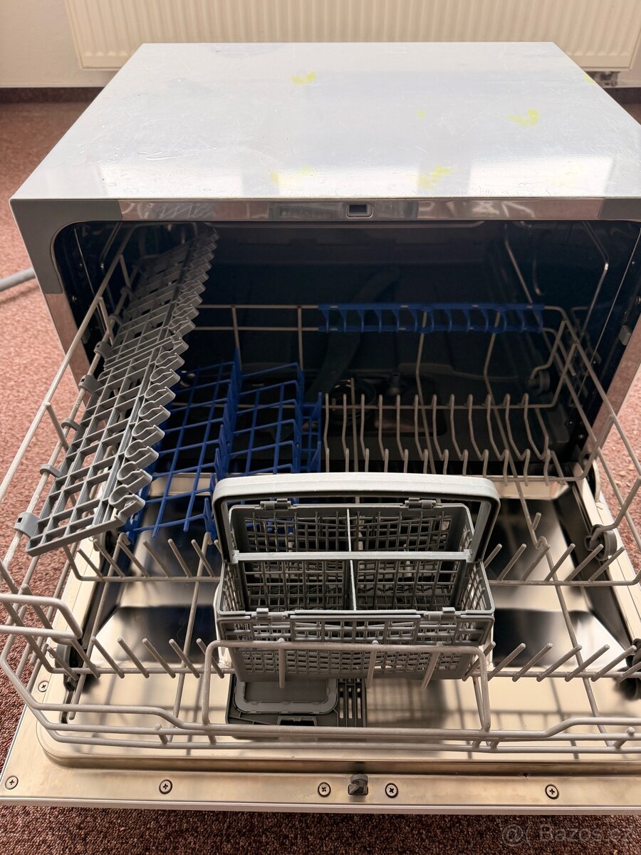 Stolní myčka nádobí Candy CDCP 6/E - 6