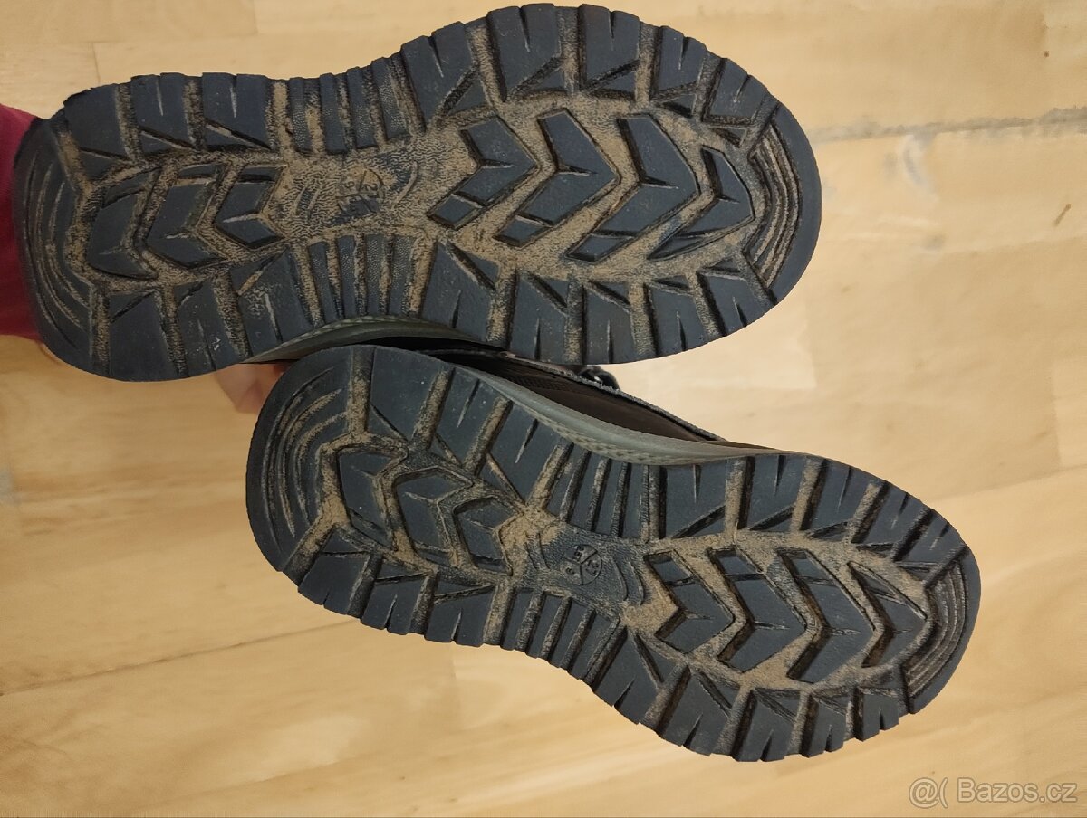 sněhule vel 27/ 28 - 6