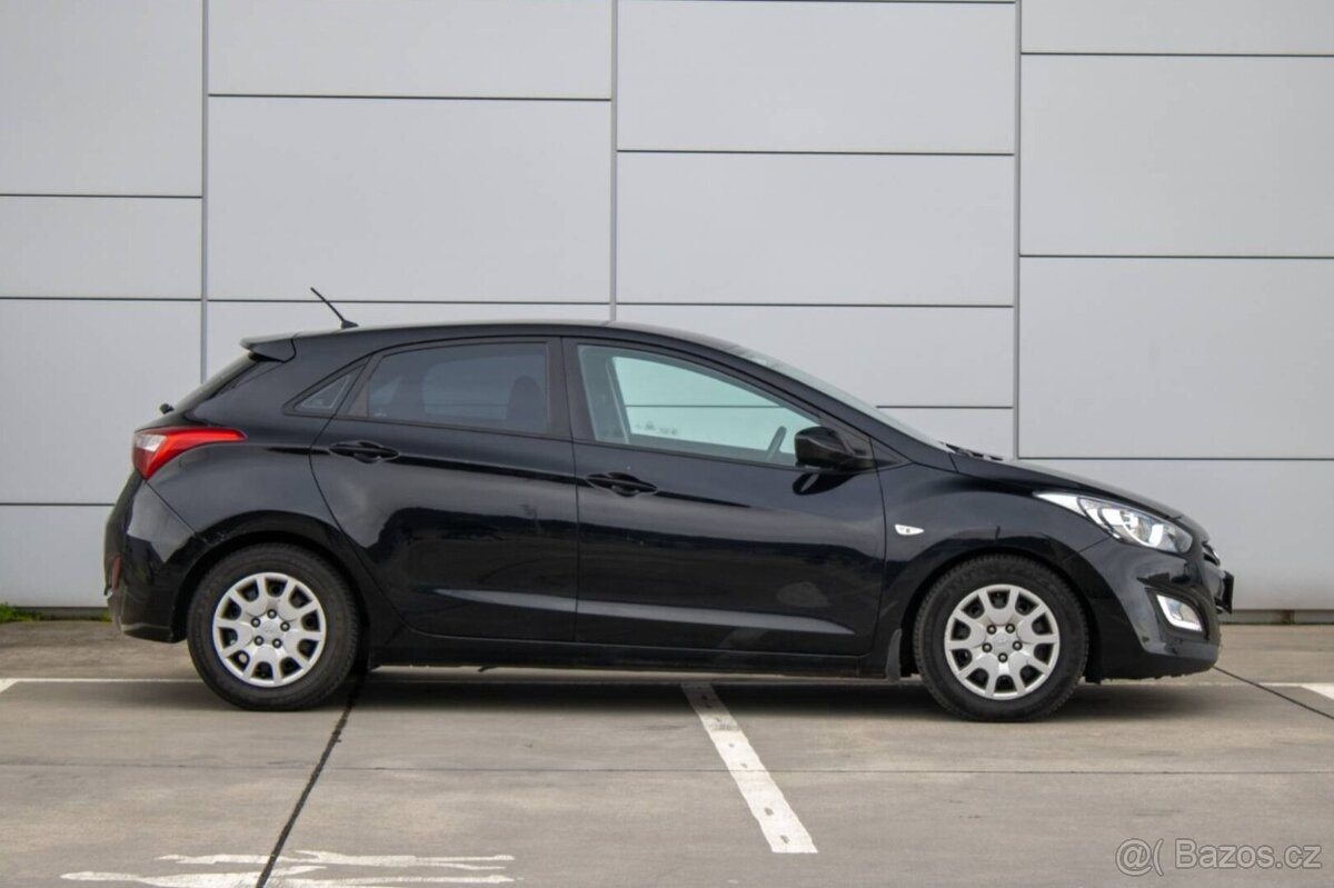 Hyundai i30 1.6 CRDi DOHC 16V Comfort - 6