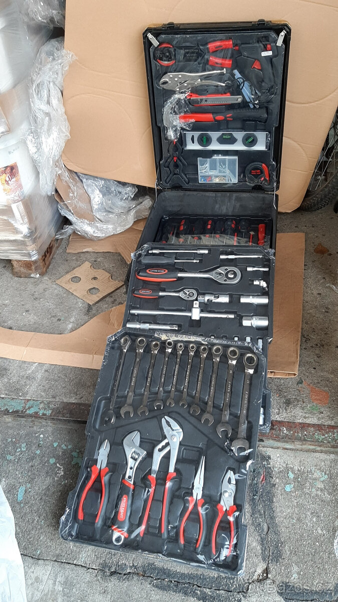 KUFR SADA NÁŘADÍ - 6