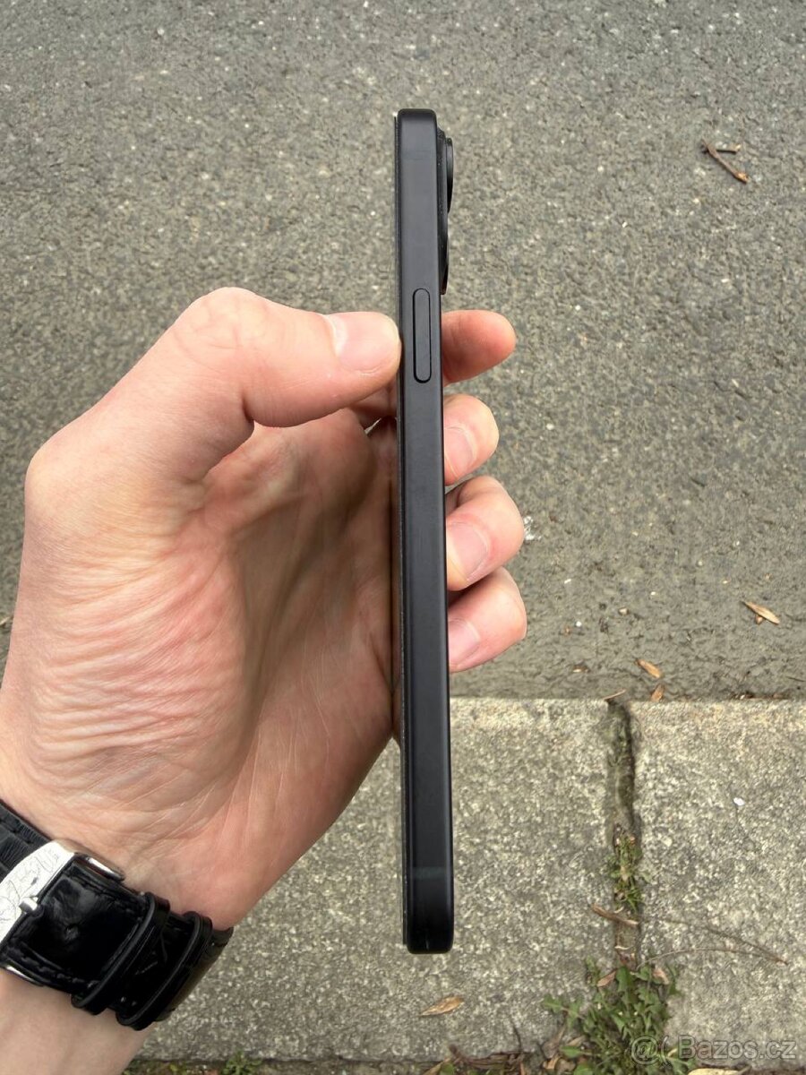 Apple iPhone 15+ 128 g - 6