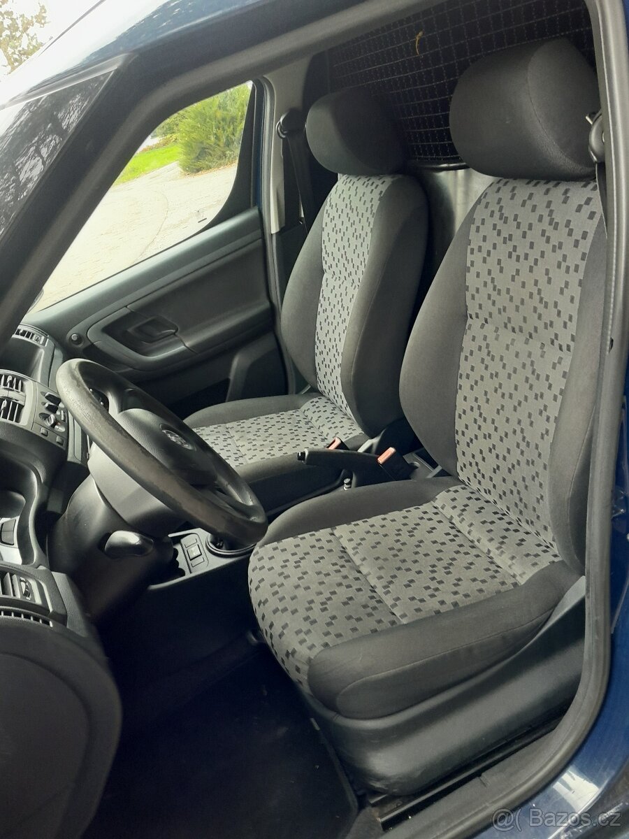 Škoda Praktik Roomster 1.2i, 51.kw,nová STK 11/2027 rok 2013 - 6