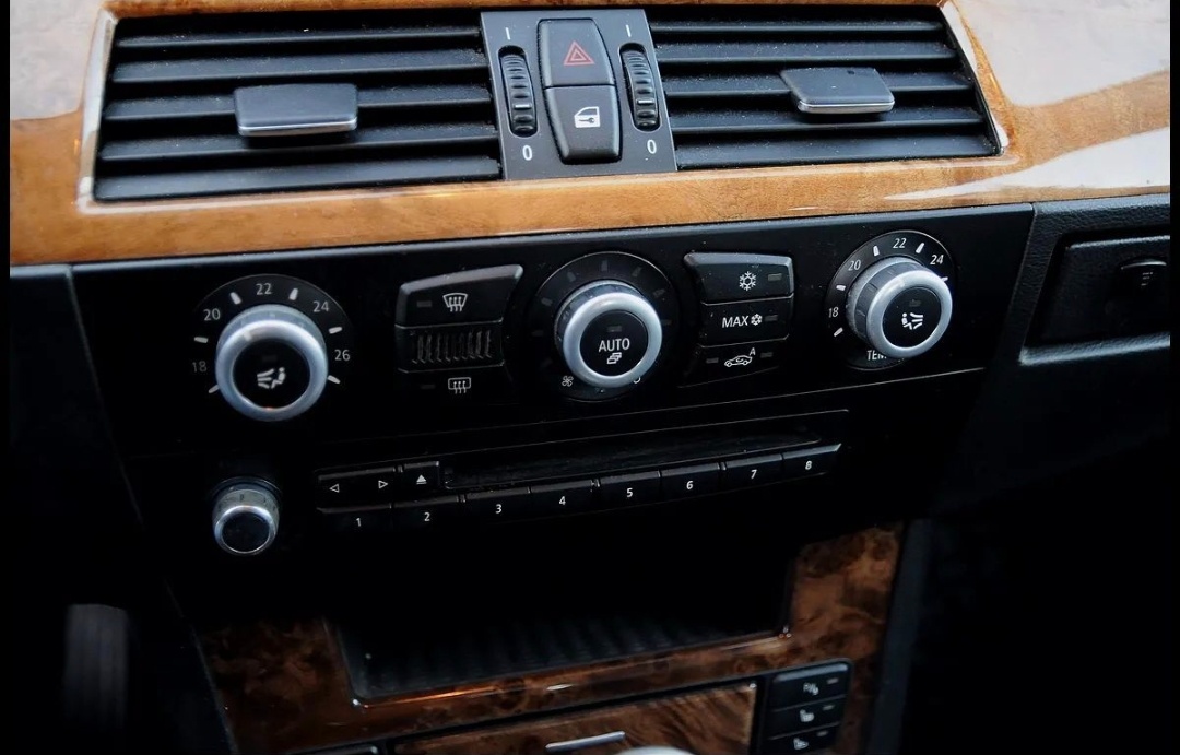 BMW 530i E60 LCI - 6