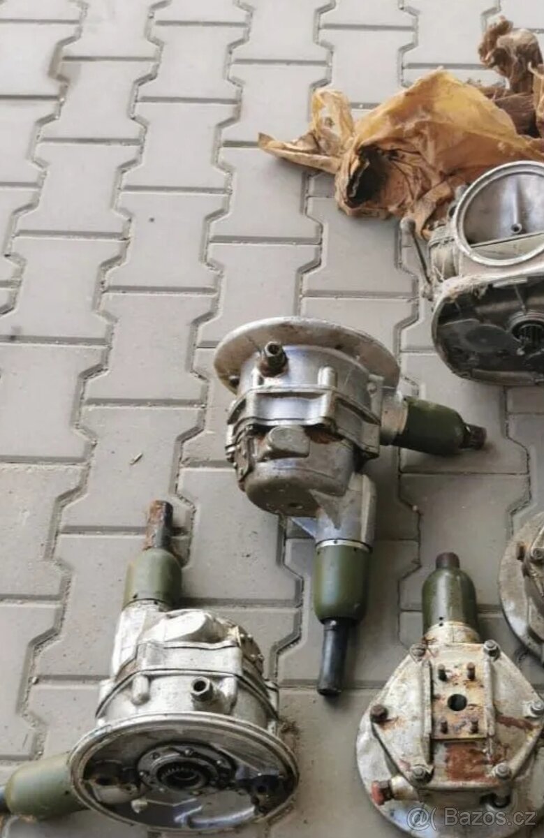 Originální nové náhradní díly z vojenského depozitu MW750 - 6