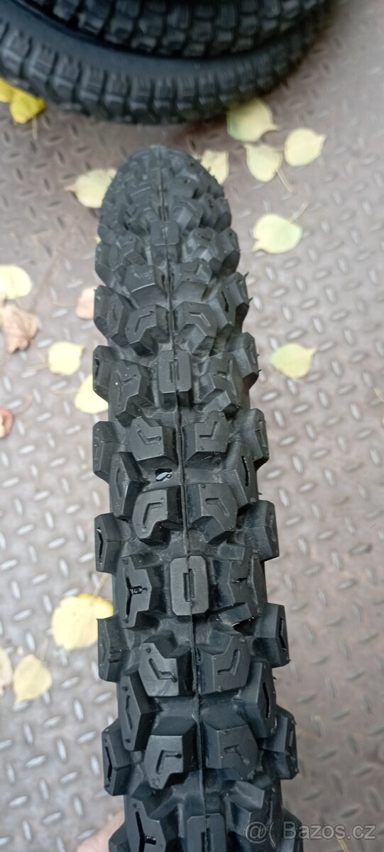 Starší pneu VEE RUBBER 2,75-19 NEPOUŽITÉ - 6