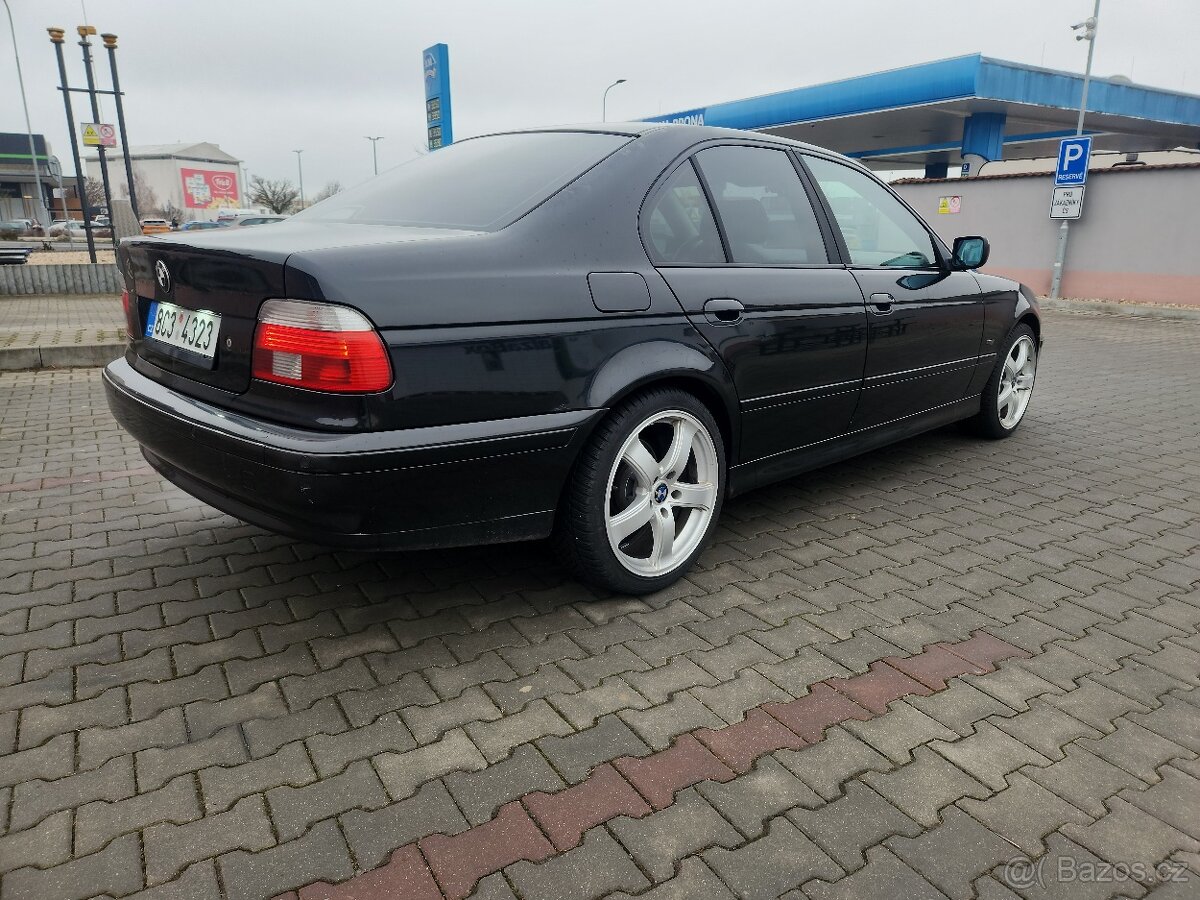 Bmw e39 - 6