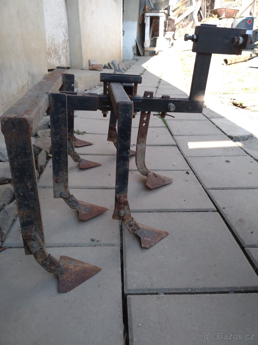 Háky na kultivaci zahradky vari - 6