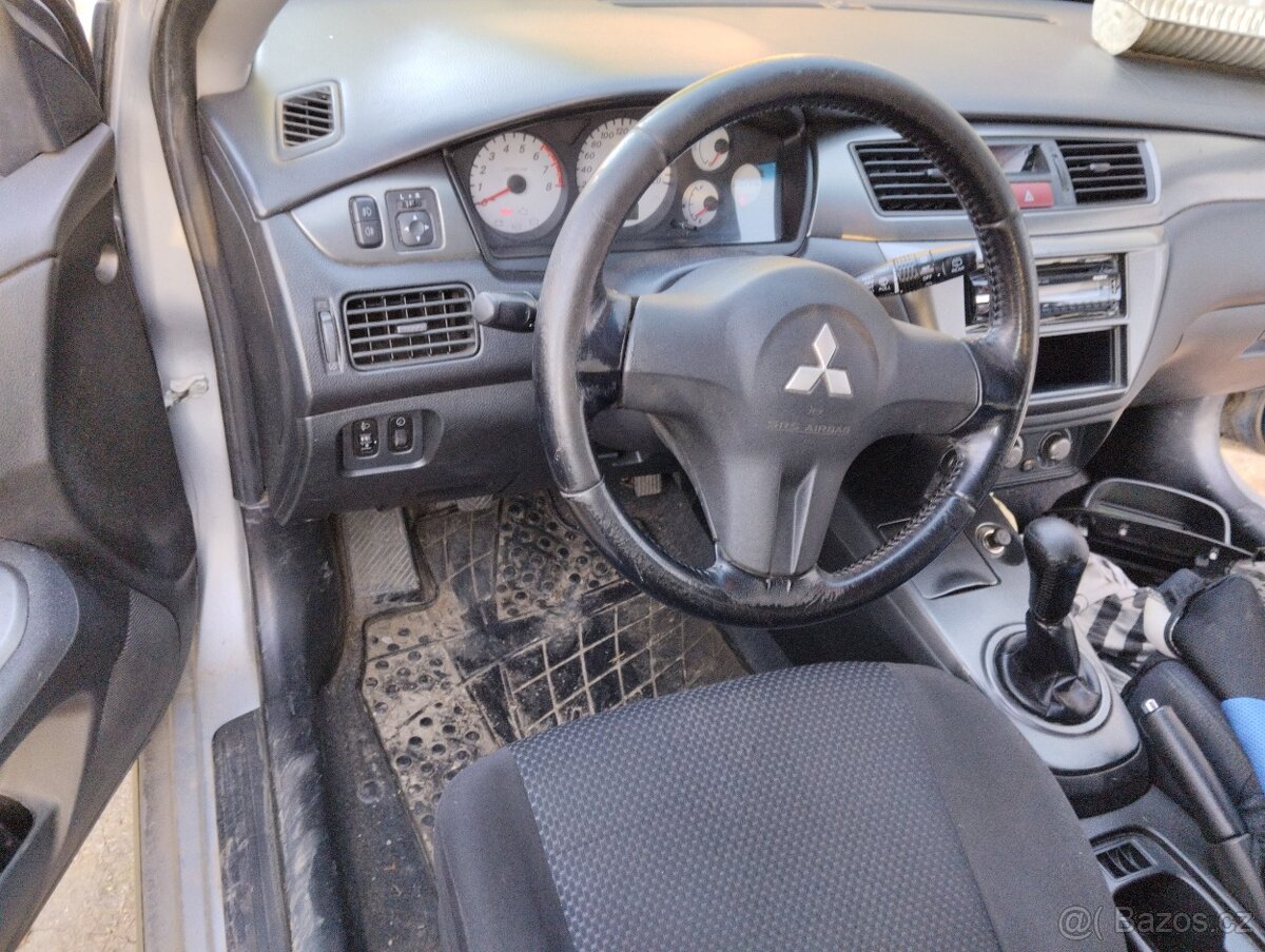Mitsubishi Lancer 1.6i (72kw) - Na nahradni dily - 6