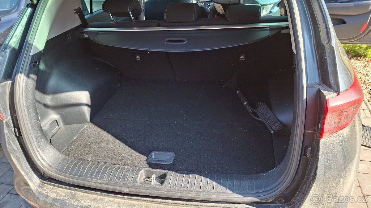 Prodám Kia Sportage - 6