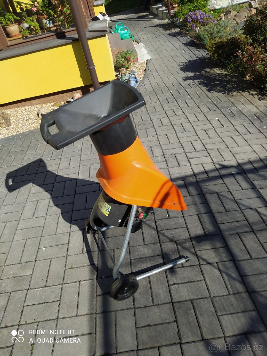 Drtič větví štěpkovač - 6