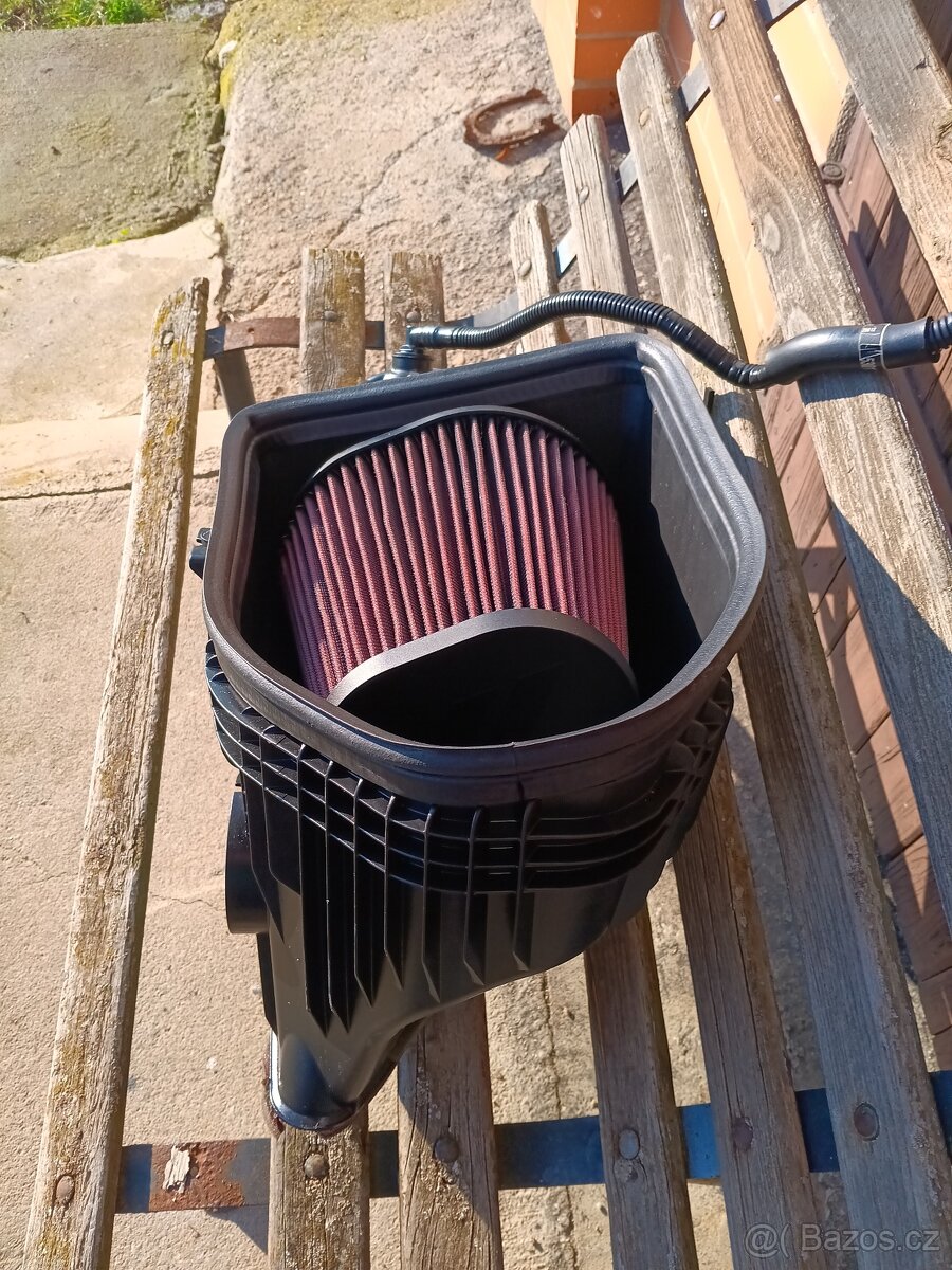 Dodge challenger Hellcat - 6