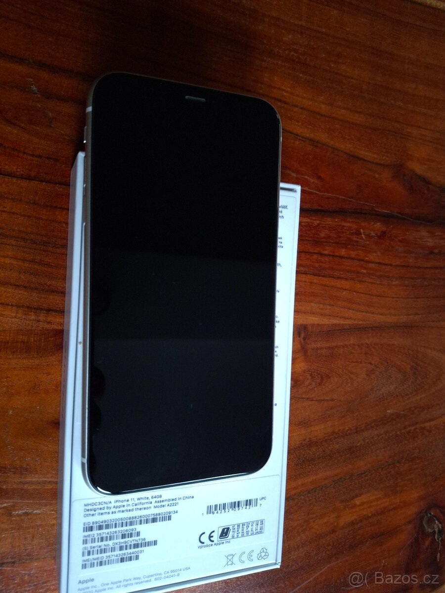 Apple iPhone 11, bílý, 64 gb - 6