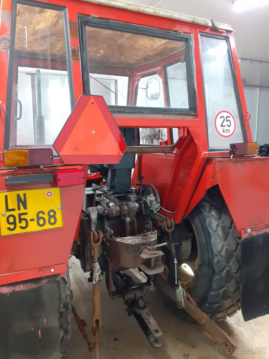 Prodám kolový traktor Zetor 6911 - 6