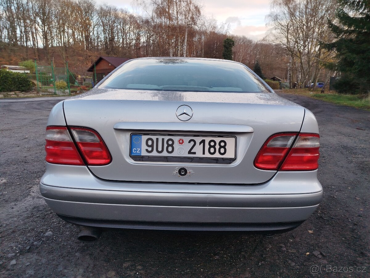 Mercedes-Benz CLK W208 - 6