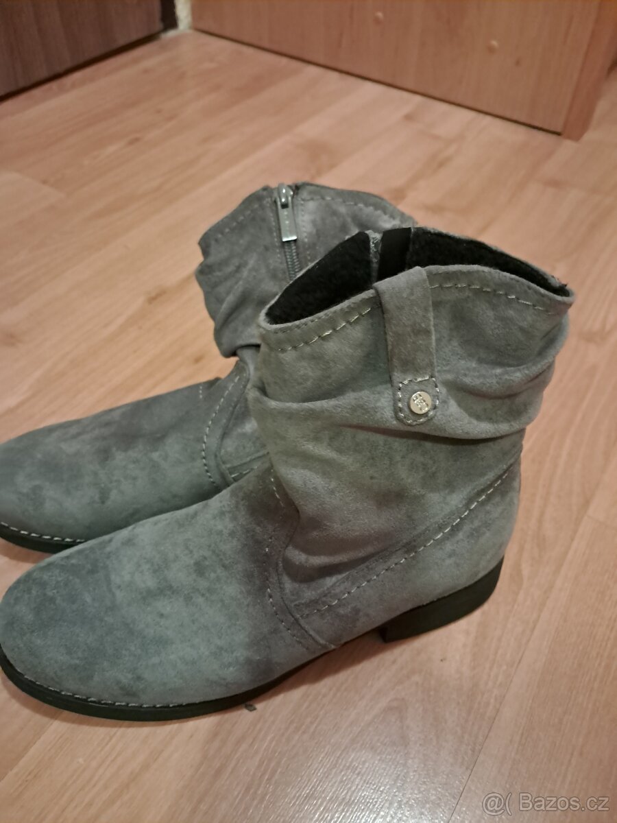 Prodám nové dámské kozačky vel. 41-42 - 6