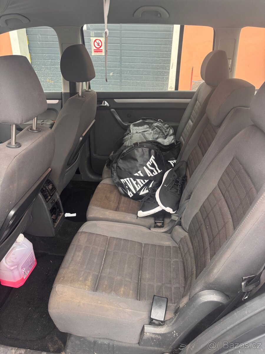 VW Touran 2.0 TDI 103kw - 6