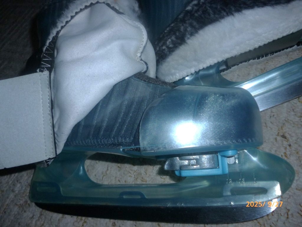 brusle - NIKE - 6