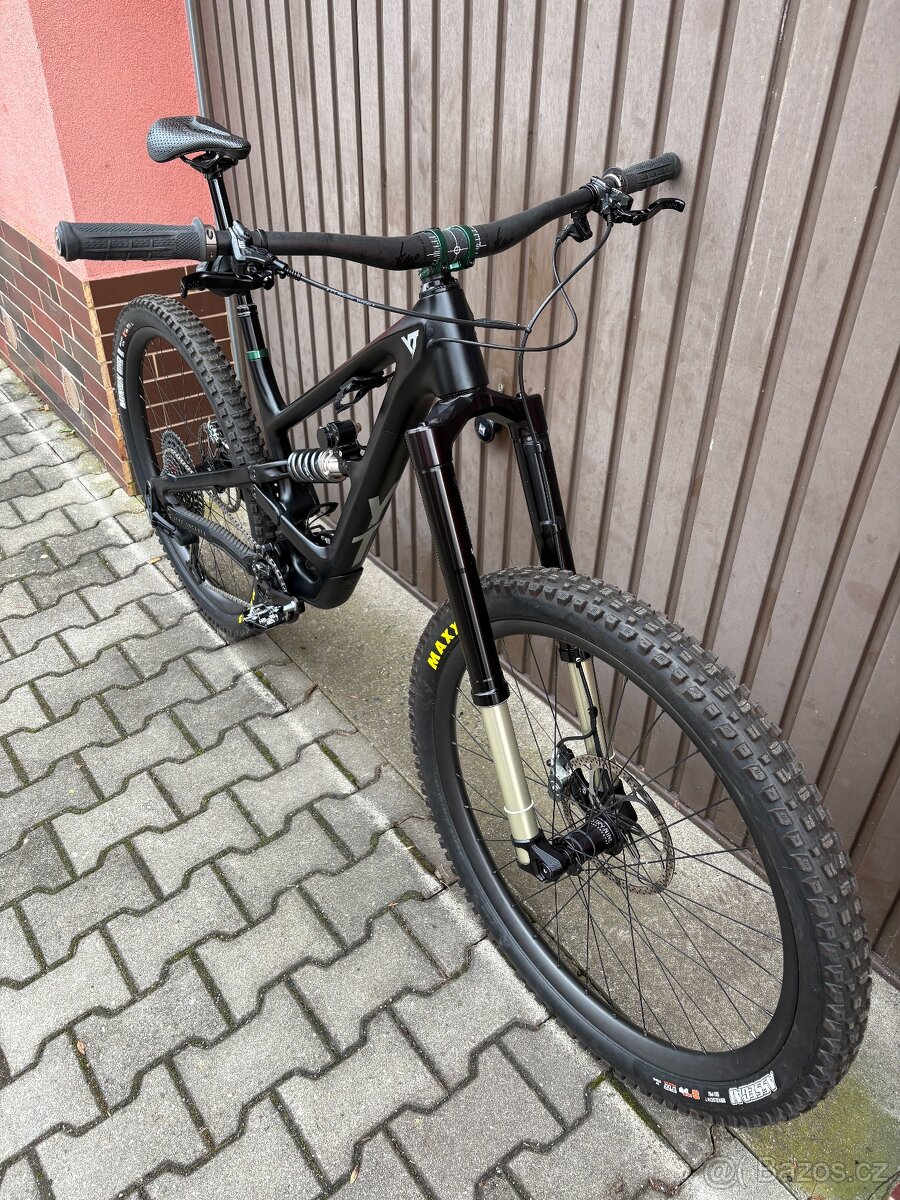YT Industries Capra M/29"/CUSTOM - 6