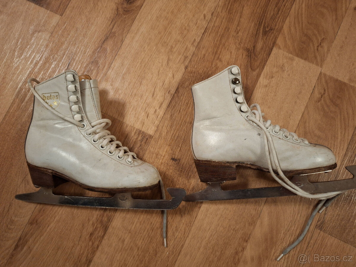 Dívčí brusle - 6