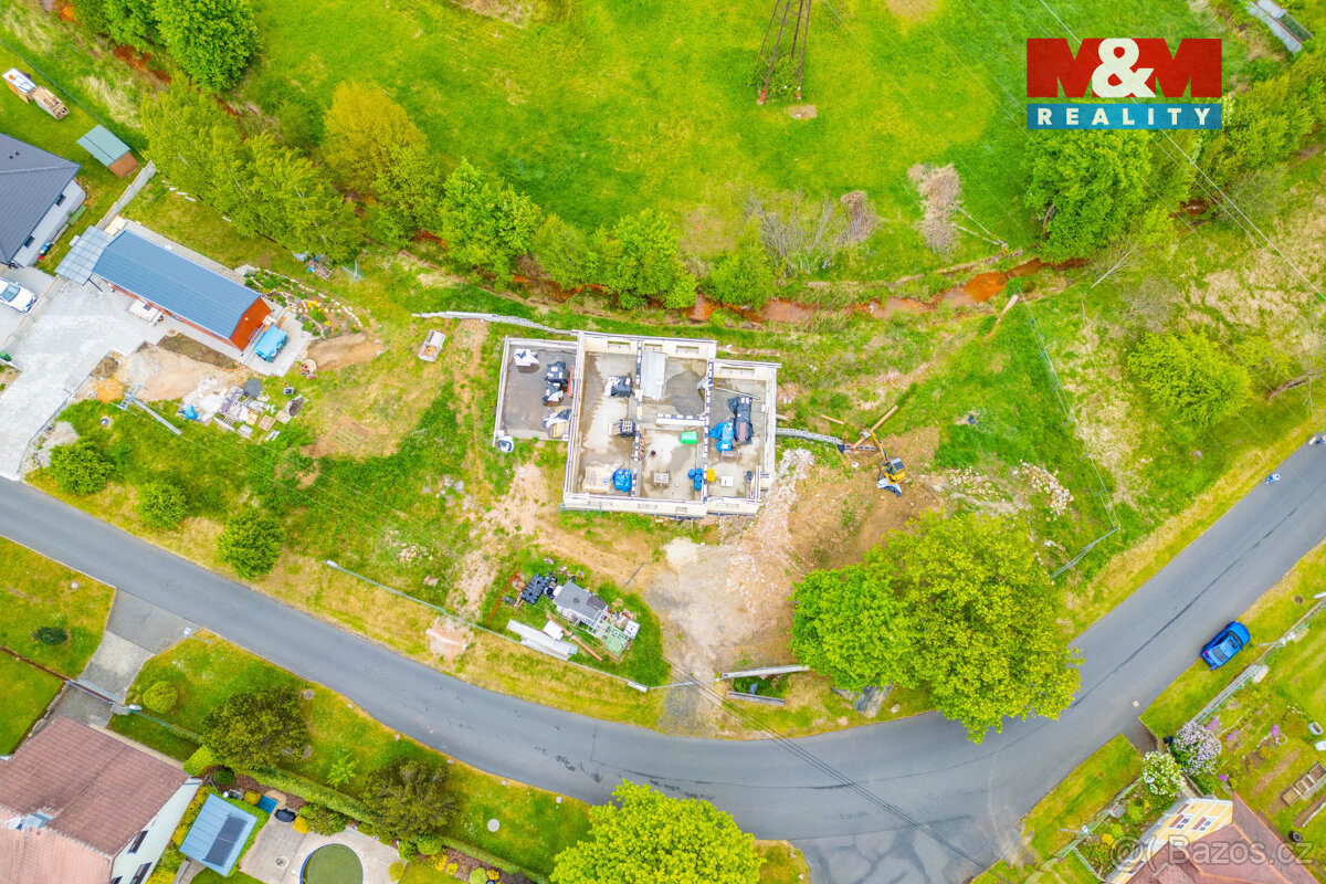 Prodej pozemku k bydlení, 1639 m², Lomnice, ul. Kraslická - 6