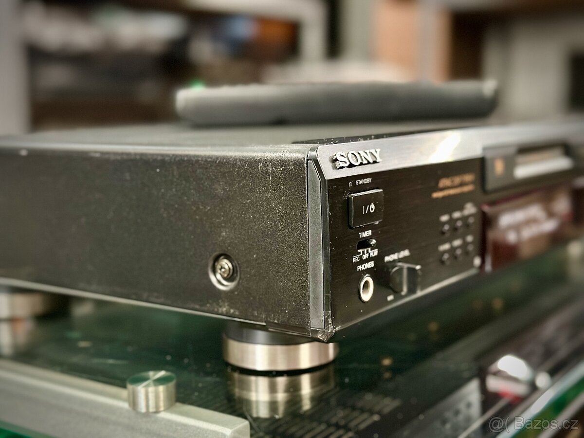 SONY MDS-JE530 (r.1999) digital-in/out, dálka - 6