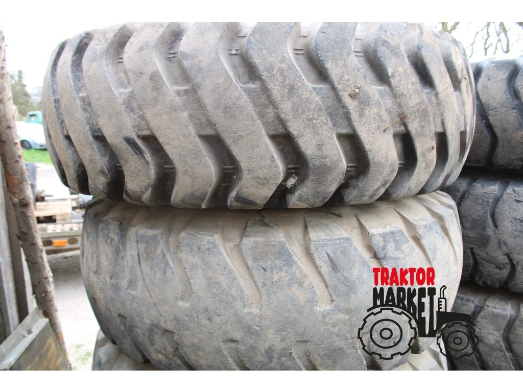 unk 320 kola 4ks - 6