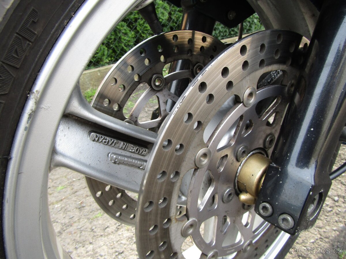 kawasaki gpz 1100 - 6