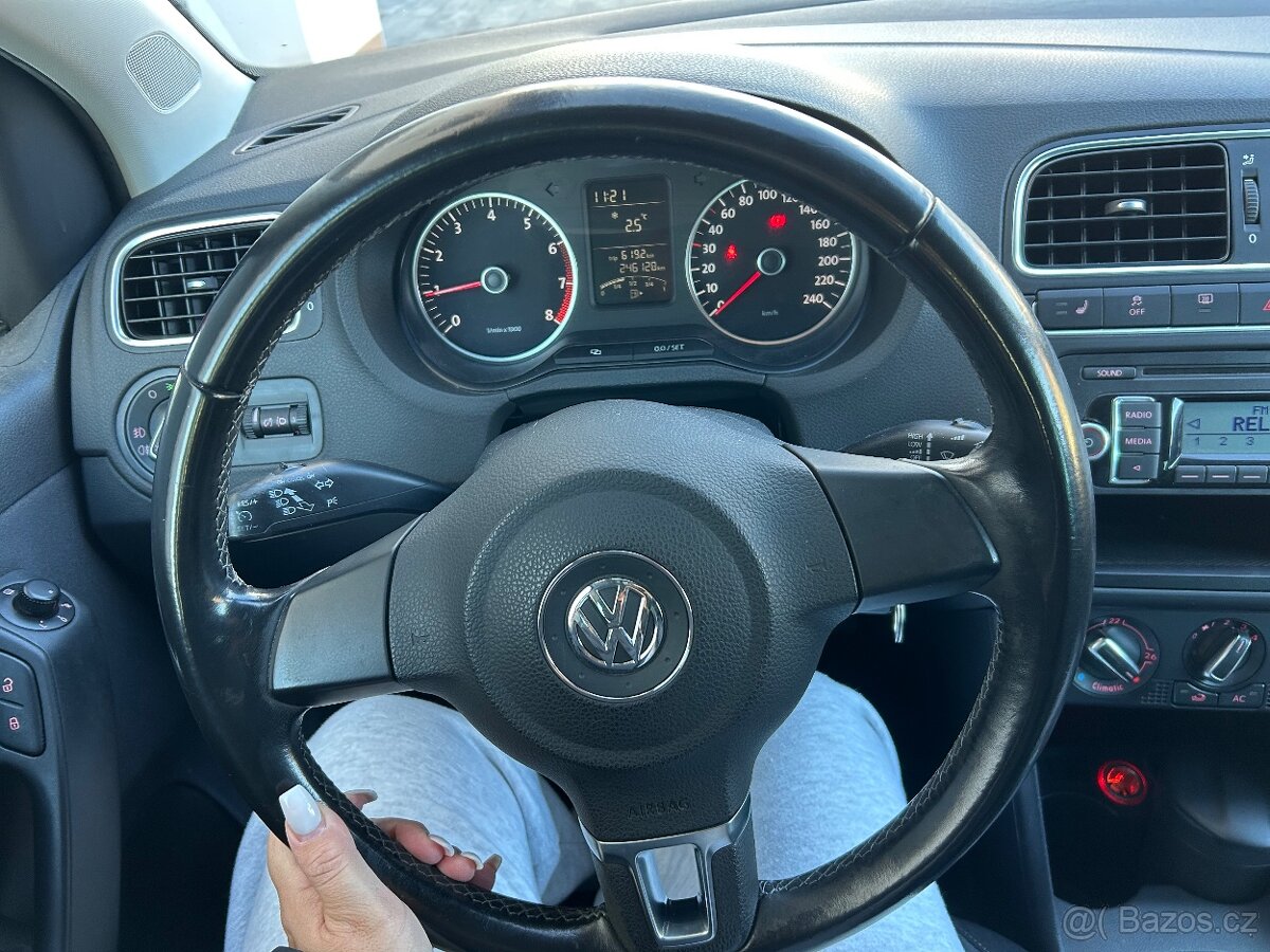 Volkswagen Polo 1.2 benzín 51kW - 6