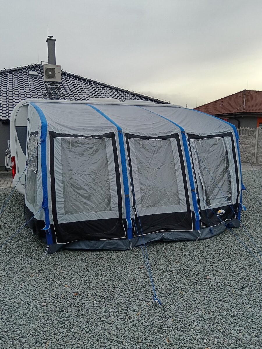 Karavan Hobby 470 r.v 2018 - 6