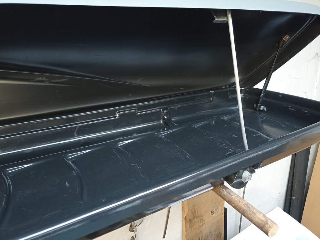 Střešní box / rakev - 6