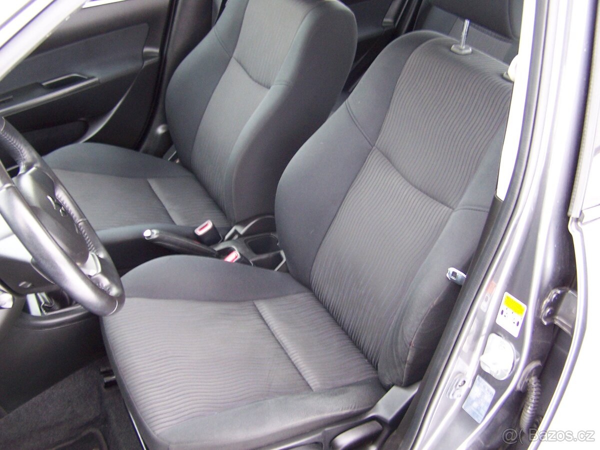 Suzuki Swift 4x4 1.2i 69kW r.v.2012 - 6