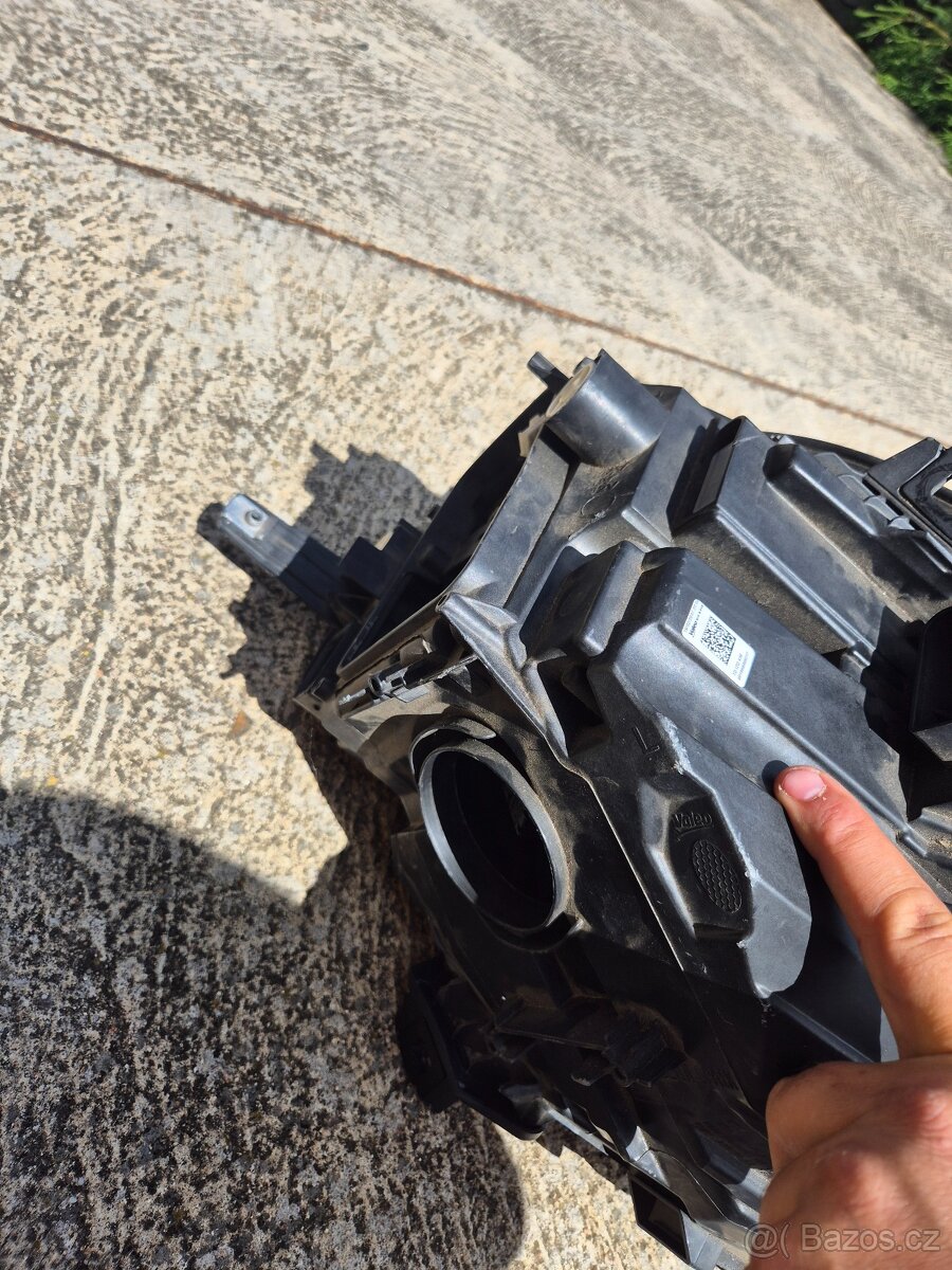 Světlomet Mini Cooper F56 - 6