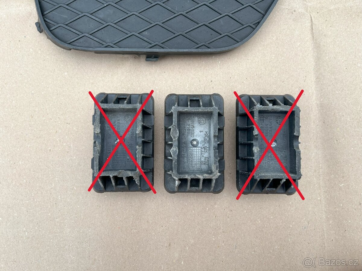 BMW X5 E70, X6 E71/E72 mřížky, zvedací kostky, krytky... - 6