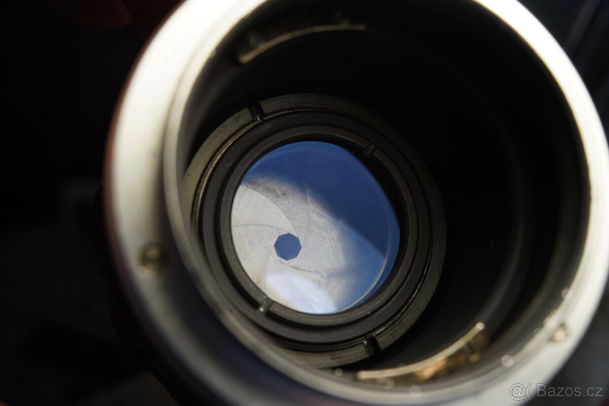 Asahi Takumar 135mm f/3.5 – starší verze s 8 lamelami, top - 6
