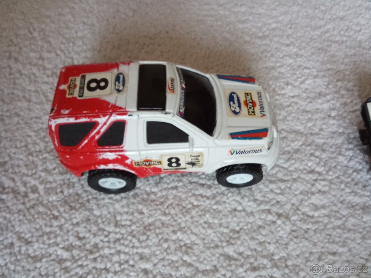 Prodám dětské hračky: zvířátka, auta, motorku - 6