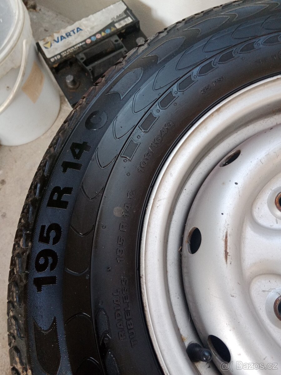 Kola Ford transit - 6